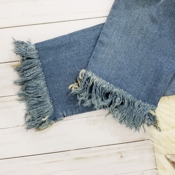 Free People Great Heights cropped jeans fray hems - Picture 6 of 8